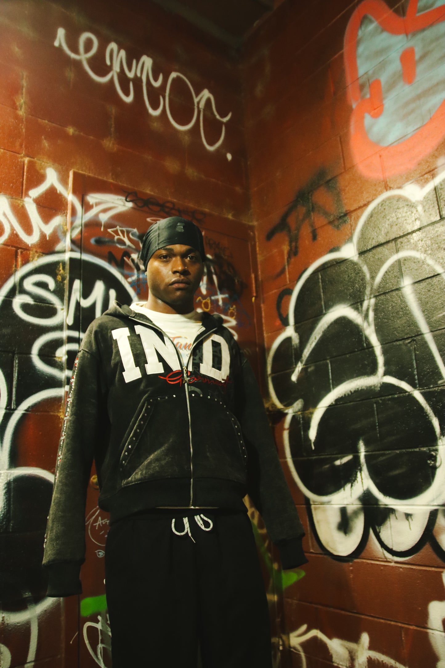 Black “IND GARMENT” ZIP-UP